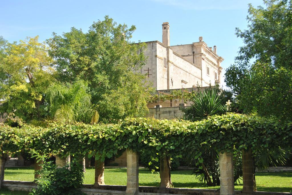 Bed and Breakfast Castello Di Casamassella Exterior foto