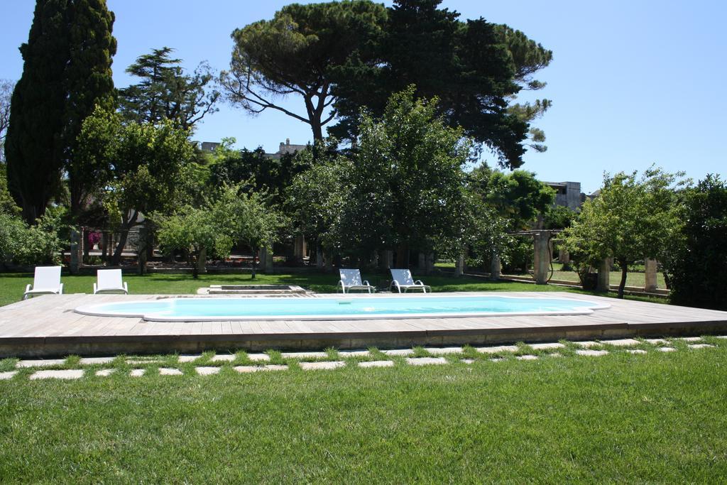 Bed and Breakfast Castello Di Casamassella Exterior foto