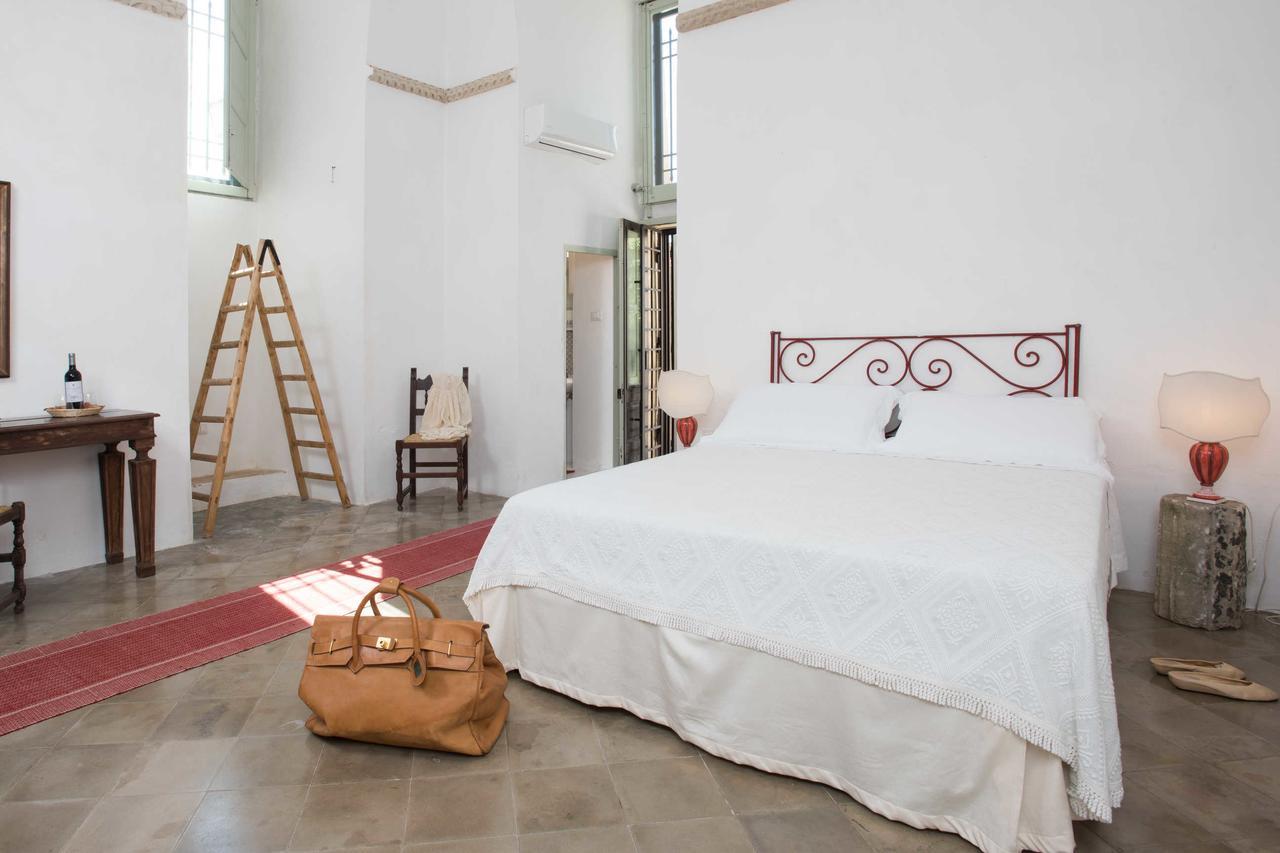 Bed and Breakfast Castello Di Casamassella Exterior foto